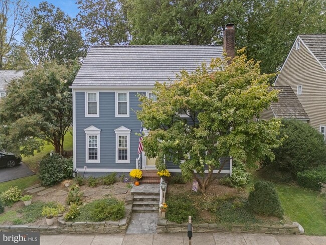 Photo - 2082 Cobblestone Ln
