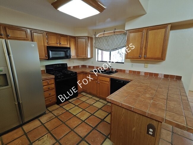 Photo - 9097 N Jessy Ln