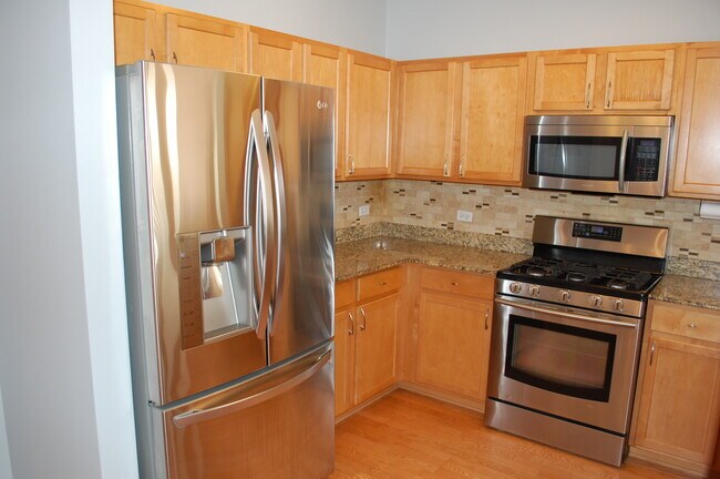 Photo - 410 W Mahogany Ct
