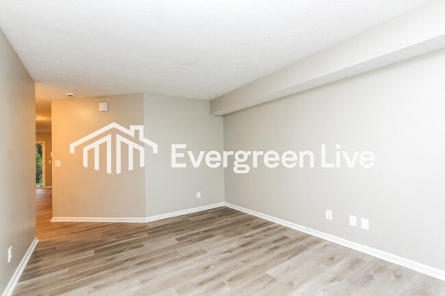 Photo - 7760 Serene Stream Way