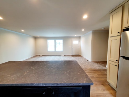 Photo - 8026 Harbour Dr