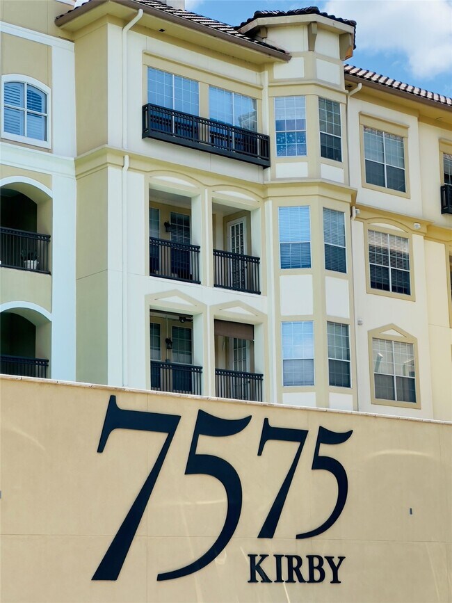 Building Photo - 7575 Kirby Dr Unit 3403 Rental