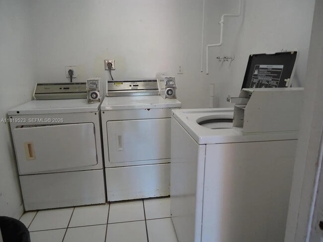 Photo - 1111 SW 4th St Unit 6