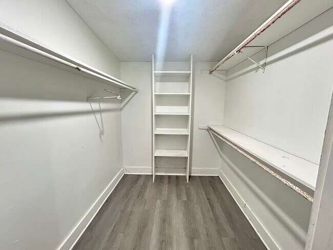 4500 W 28th Ave