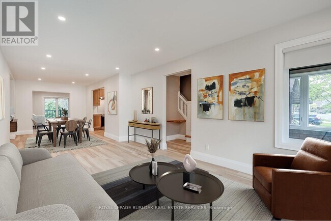 Photo - 1222 King St W