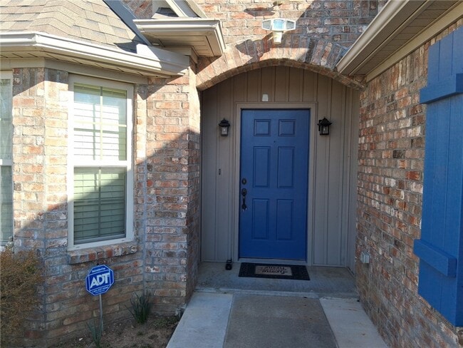 Photo - 3864 W Providence Dr