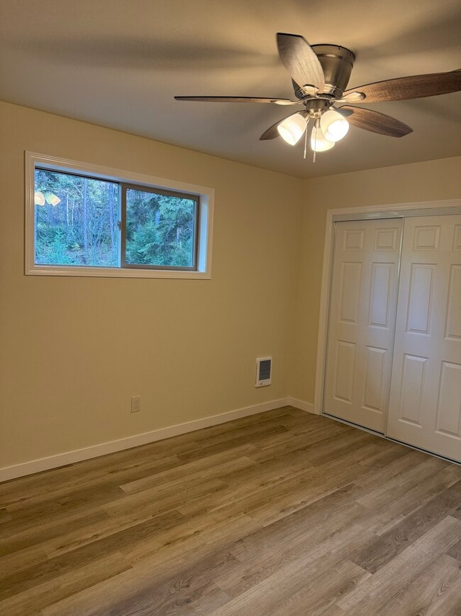 Photo - 1020 Springhill Rd Unit 2bedroom apartment