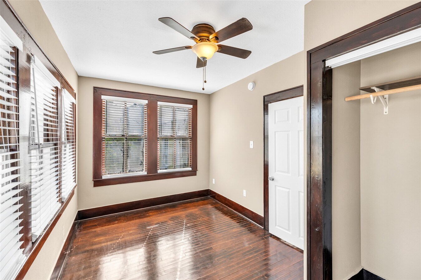 Photo - 3010 Avenue Q Ave Unit 3