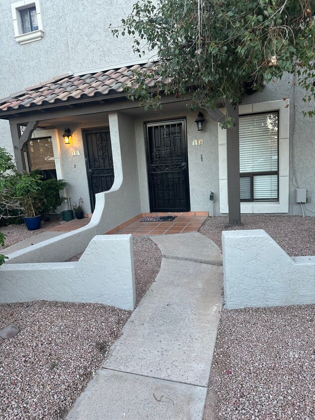 Photo - 4860 N 73rd St (Scottsdale, AZ)