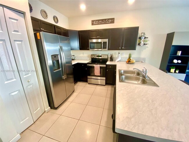 Photo - 11489 SW 250th St