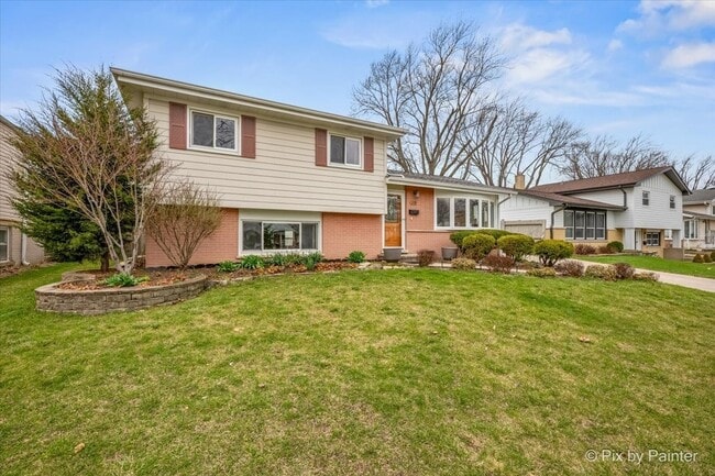 Photo - 458 N 5th Ave