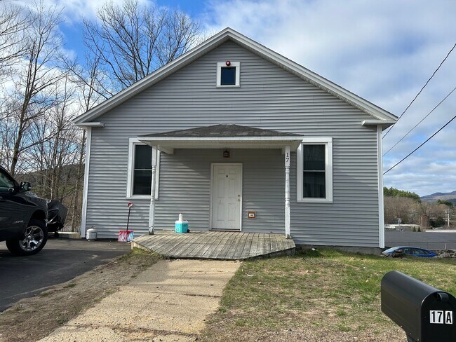 Photo - 17 Hill Ave Unit A