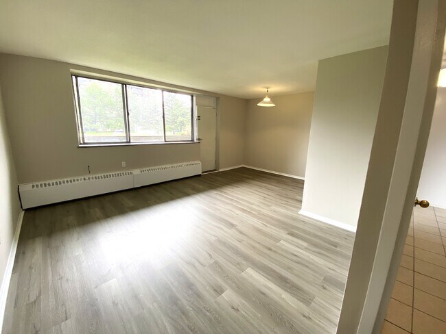 Photo - Berkshire Place