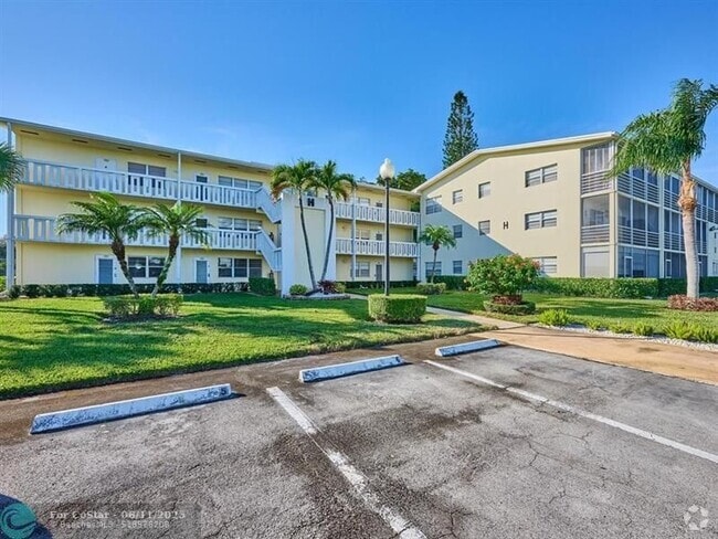 Building Photo - 300 Dorset E Unit H Rental