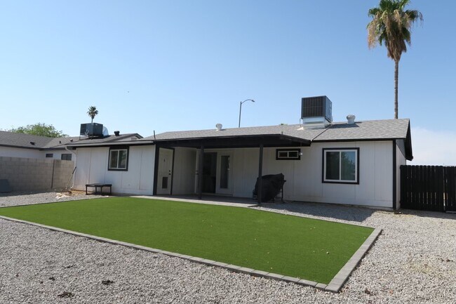 Photo - 3437 E Acoma Dr