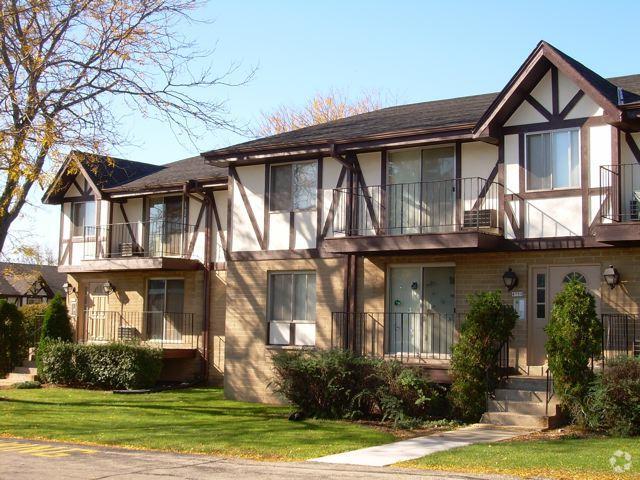 Indian Hills Apartments - Indian Hills Apartments