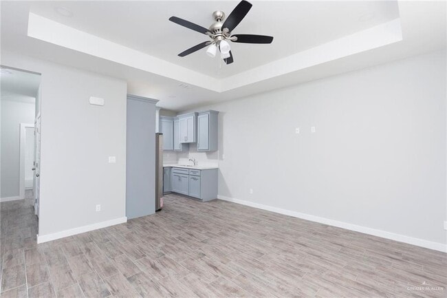 3405 E Zinnia Ave Unidad 2