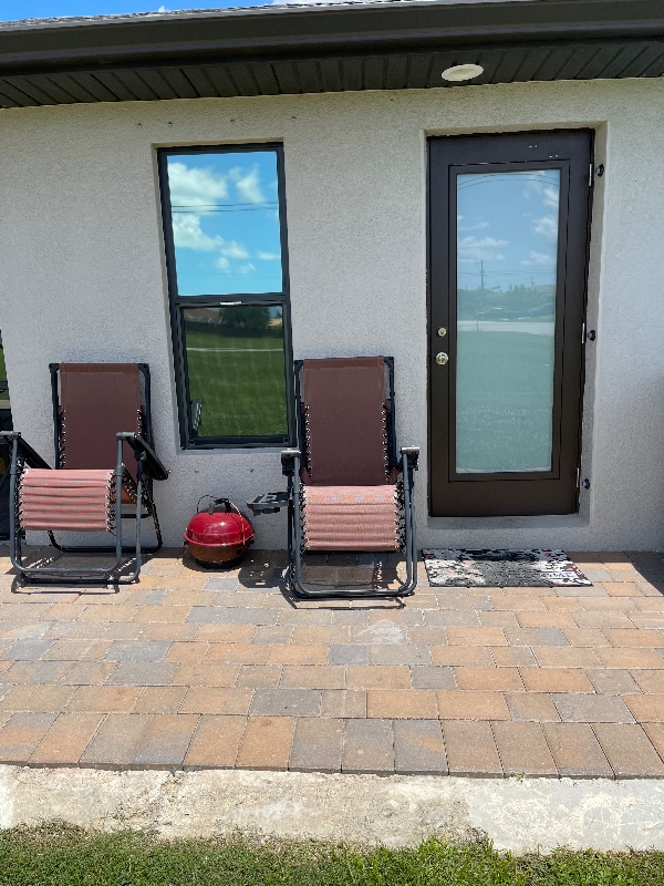 Photo - 2116 NE 8th Pl Unidad Efficiency