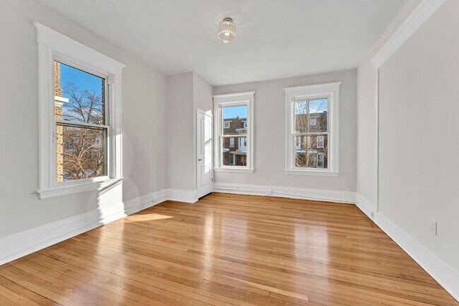 Photo - 300 E 30th St Unit 1W