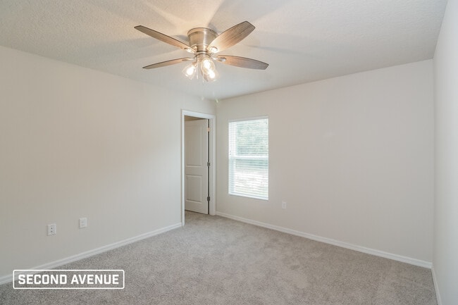 Photo - 6690 N Roland Dr