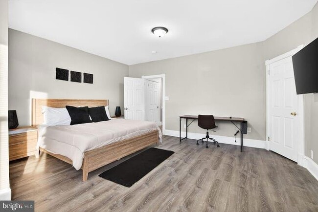 Photo - 1119 Montello Ave NE