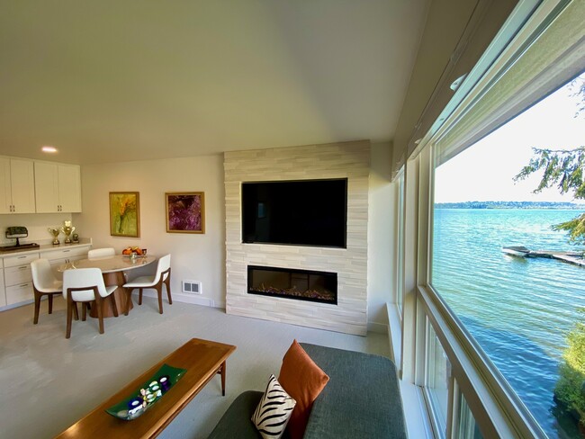 Photo - 6201 Lake Washington Blvd NE Unit Pebble Beach Condominium