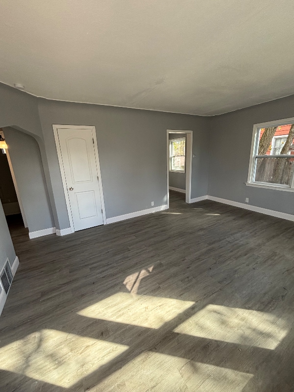 Photo - 3726 Gratiot Ave