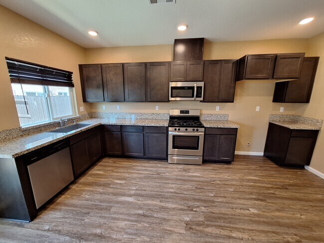 Photo - 4335 Ibiza Island Way