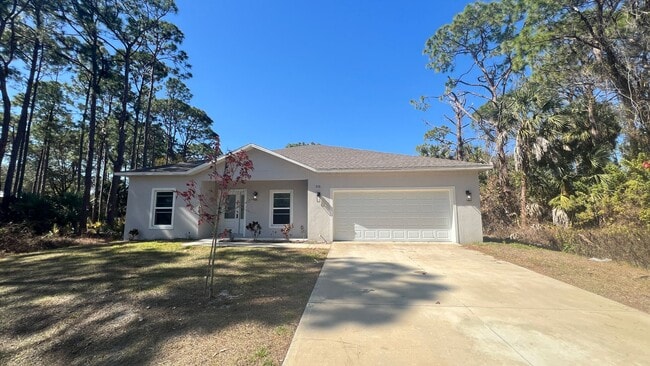 Building Photo - Spacious 4BR Home with Well Water, Pet-Friendly & No HOA