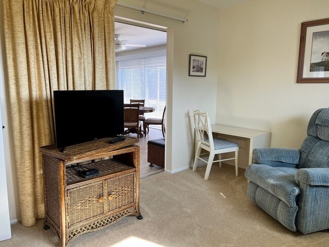 Photo - 2BR/2BA Detached Villa near the Atlanta Br...