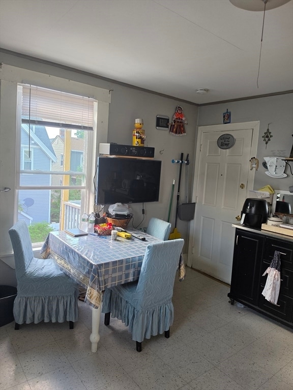 31 Groveland St Unit 2