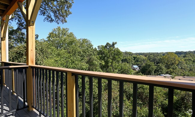 LOFTY APARTMENTS