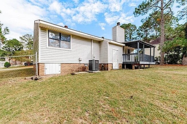 Photo - 141 Windmill Orchard Rd