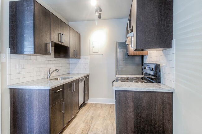 Capitol Place Apartments - Capitol Place Apartments