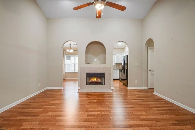 Photo - 5209 Cottage Cir
