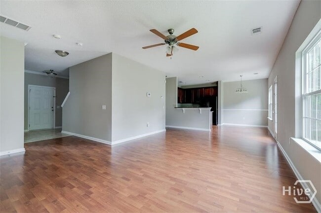 Photo - 62 Peregrine Cir