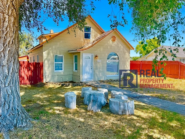 3 Bed 2 Bath house - Dog friendly - 3 Bed 2 Bath house - Dog friendly