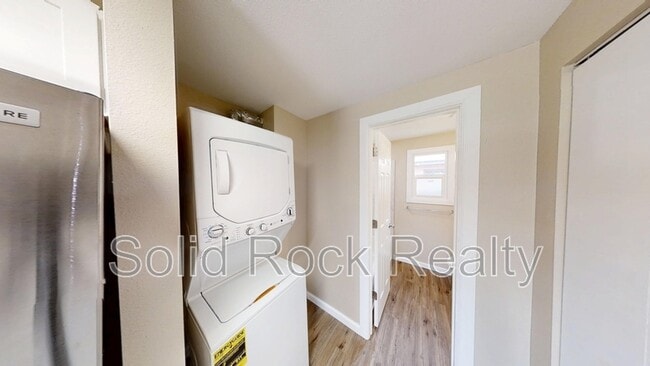 Photo - 2413 E St Vrain St Unit 101