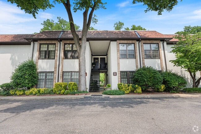 Building Photo - 4505 Harding Pike Unit 103 Rental