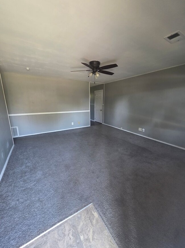 Photo - LIMITED TIME**NO APPLICATION FEE**1/2 OFF ...