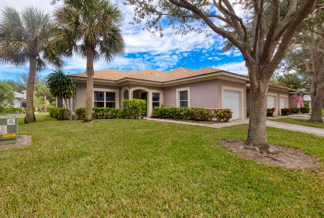 Photo - 1864 S Dovetail Dr Unit A1