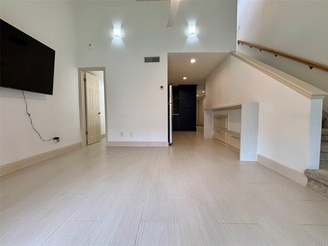 Photo - 12900 Walden Rd Unit 508E