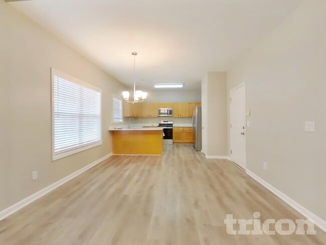 Photo - 103 Meadow Side Ct