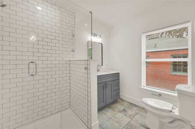 Photo - 6620 Lawndale St Unit 3