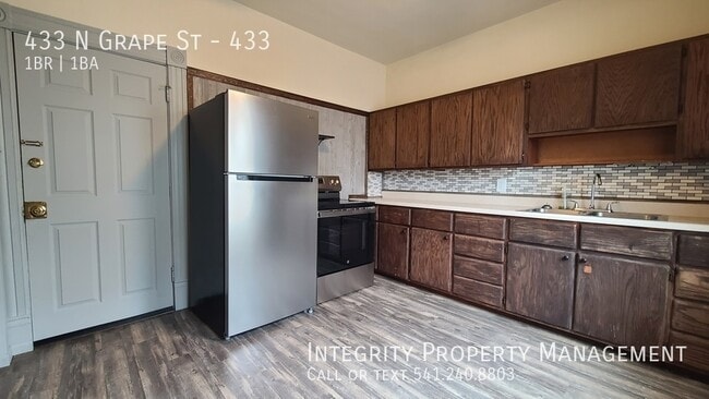 Photo - 433 N Grape St Unit 433