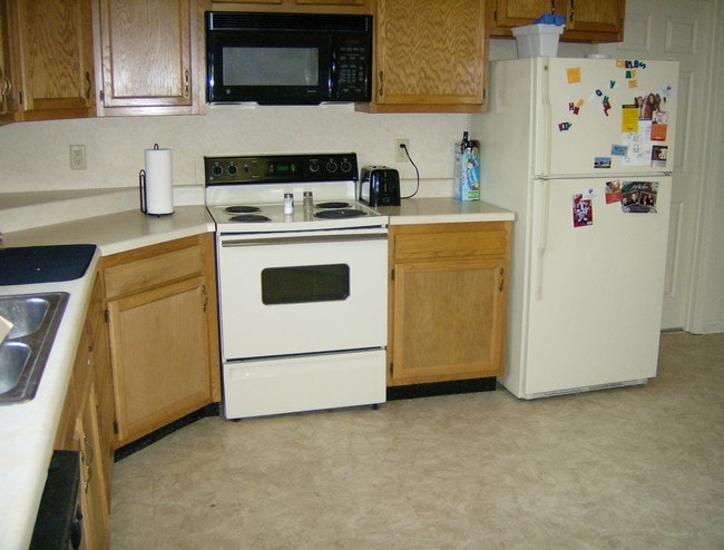 Photo - 820 Lincoln Ave Unit 6