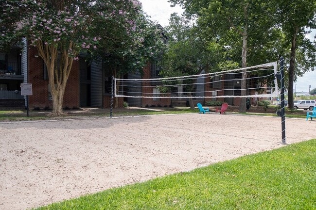 Photo - 1400 Clarewood Dr