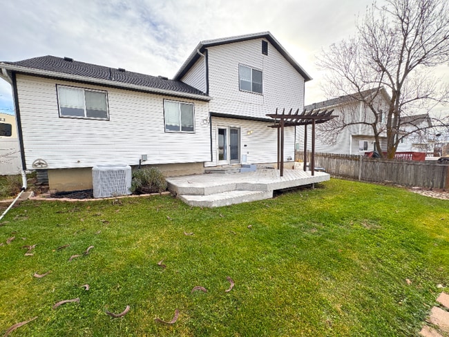 Photo - 1075 E Pheasant View Dr