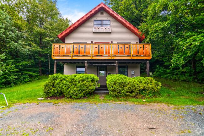 Building Photo - Smugglers View Rental