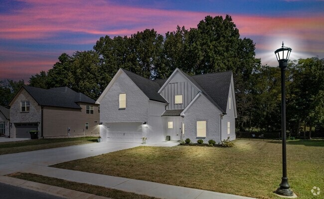Building Photo - 1132 Chagford Dr Rental